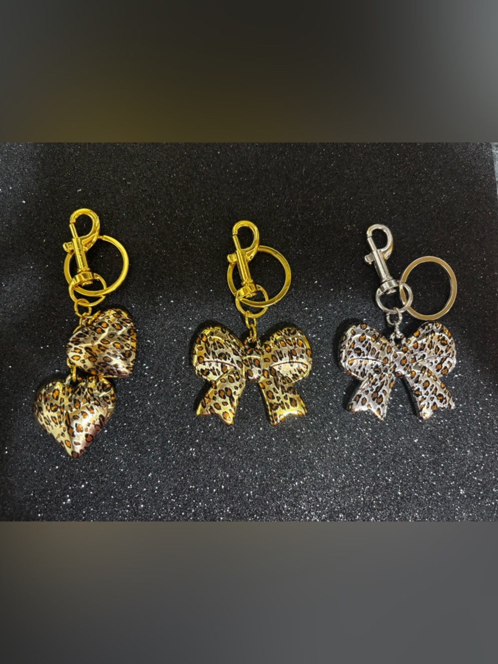 Leopard Print Keychain Set - Picture 5 of 5